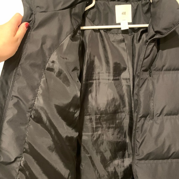 H&M Black Puffy Coat Size L - Picture 9 of 14